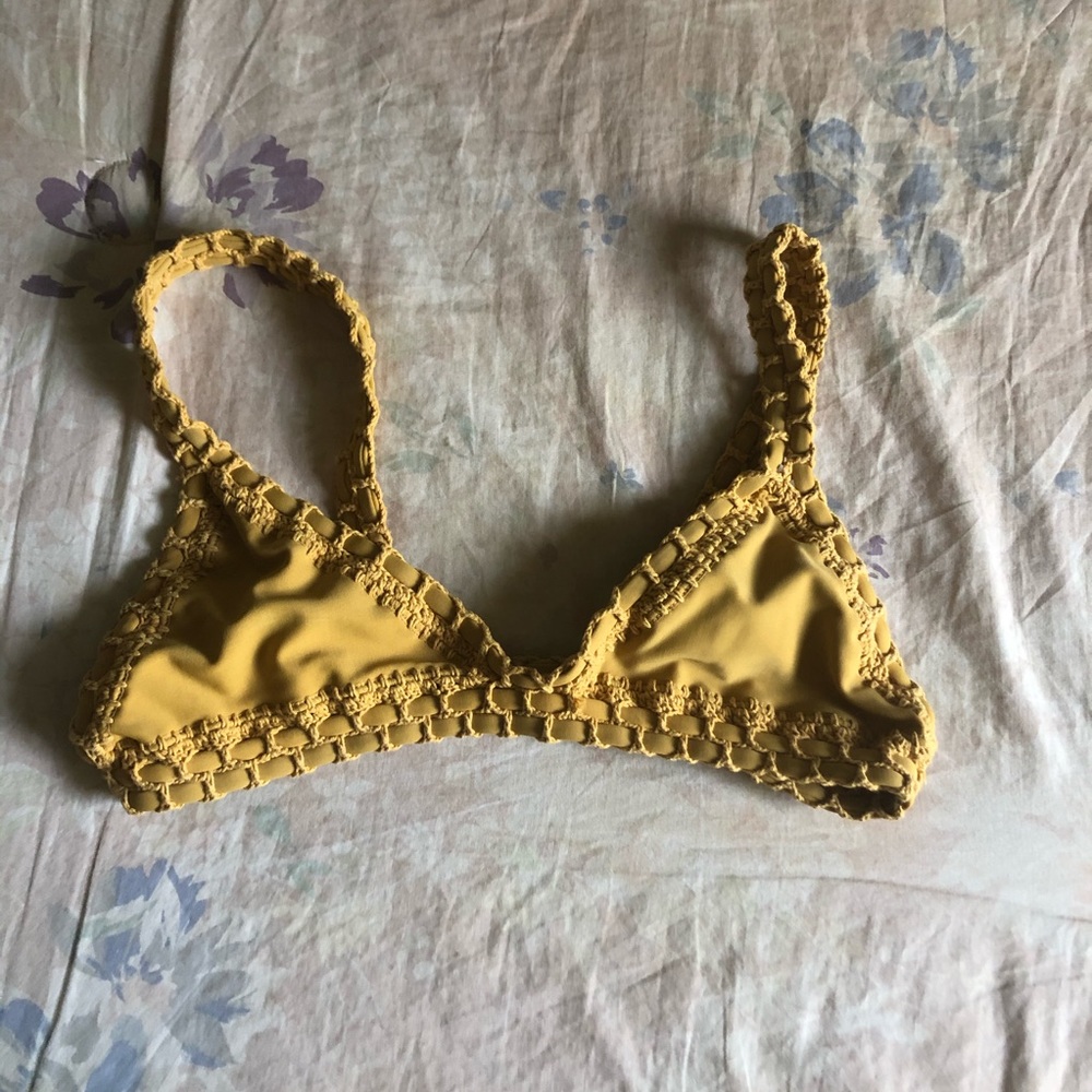 Silkana Bikini Top from Bali